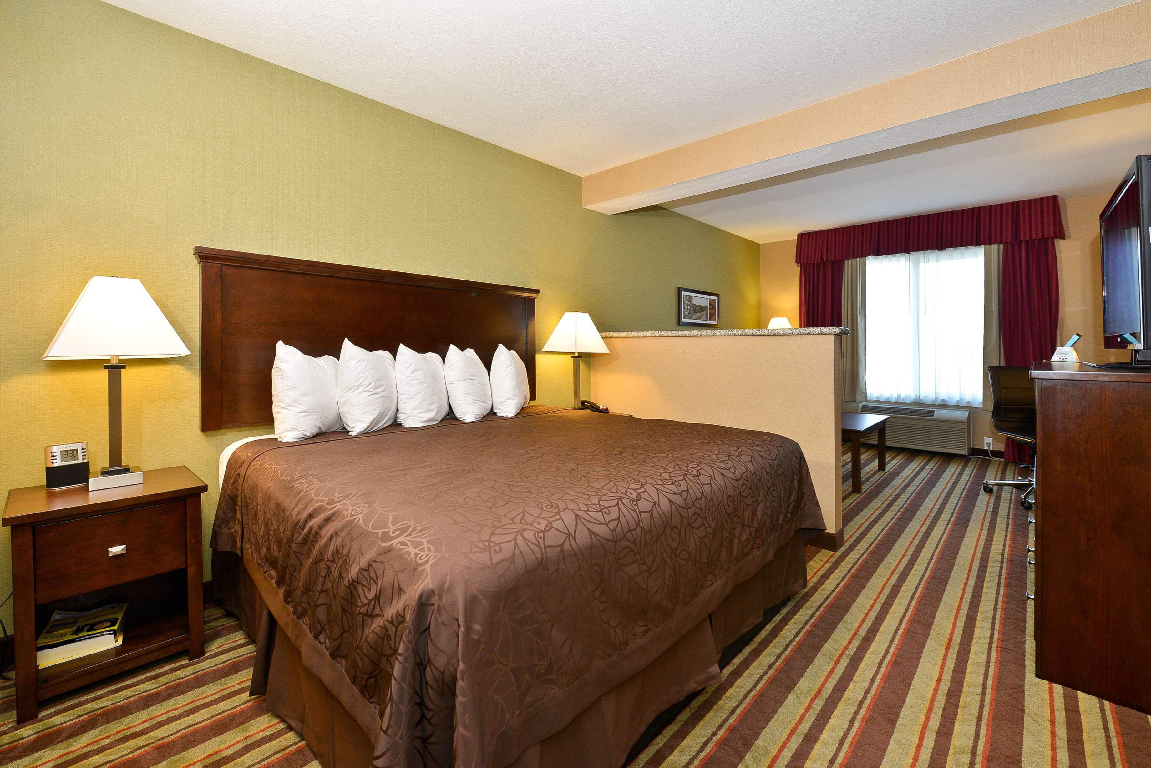 Best Western Wilsonville Inn & Suites Exterior foto