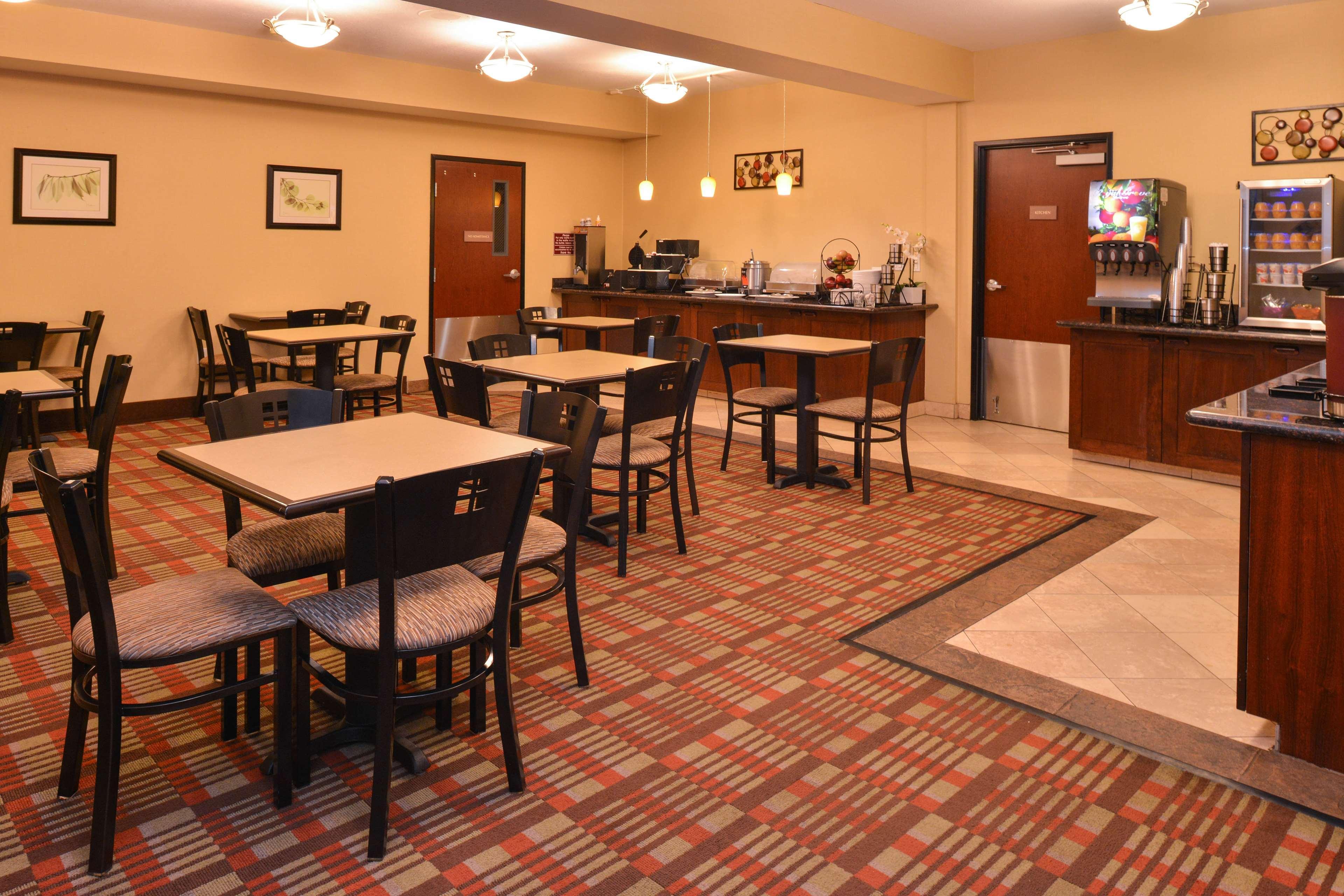 Best Western Wilsonville Inn & Suites Exterior foto